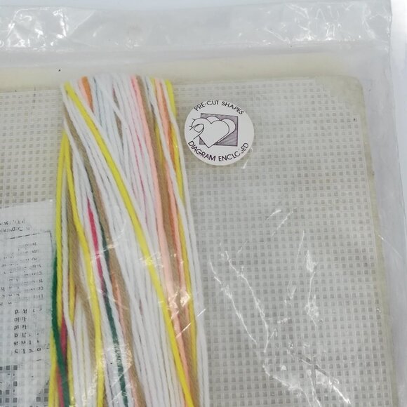 Canvas Carousel Plastic Kit Angel Mobile Christmas Snowflake Dove New Vtg 80s - Picture 10 of 10